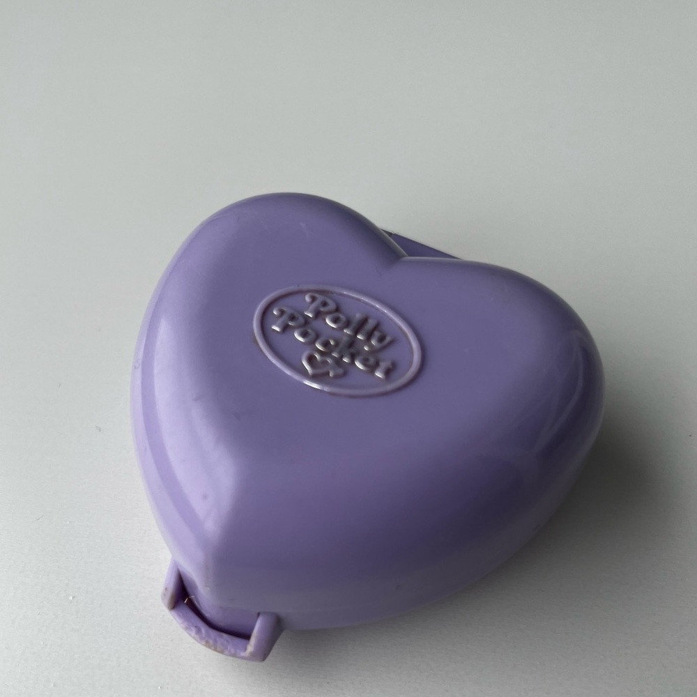 Polly Pocket cozy bunnies Heart Compact only  - Lavender Purple blue bird 1993